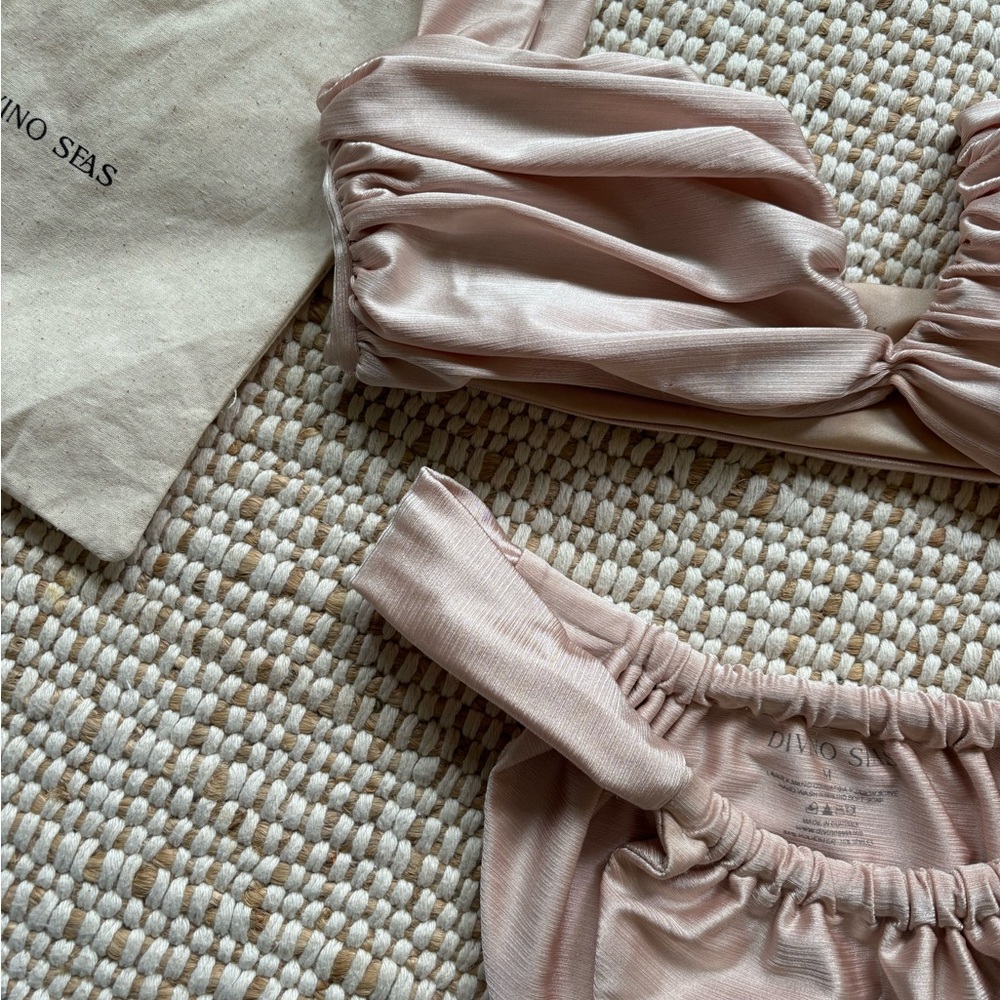 Women's Divino Seas Bikini Brand new